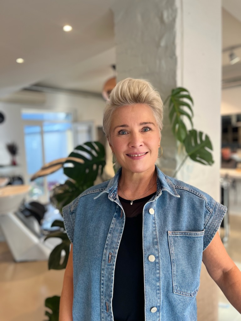 Heidi - Frisør og indehaver af Salon Heidi